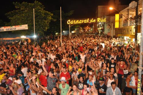 Carnaval de Rua em Vargem Grande do Sul