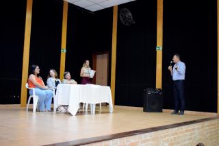 Foto - Entrega Certificados RH