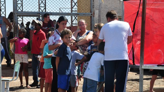COMEMORAÇÃO DO CLUBE XXI DE ABRIL REÚNE MUITAS FAMÍLIAS