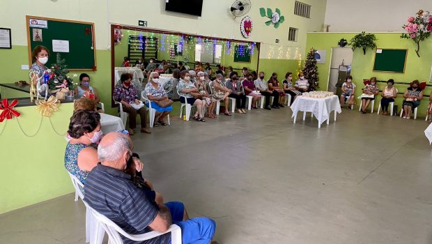 PREFEITO PARTICIPOU DA CONFRATERNIZAÇÃO DO CENTRO DE CONVIVÊNCIA ‘’ HAYDEÉ E ANTÔNIO LONGUINI NETO’’