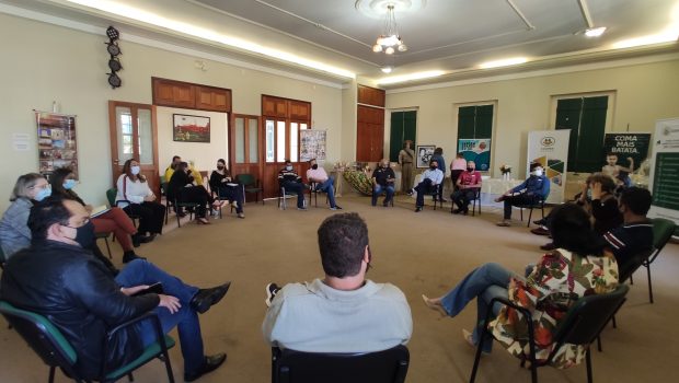 REUNIÃO DO SETOR REGIONAL DE TURISMO “ENTRE RIOS, SERRAS E CAFÉS” FOI REALIZADA EM VARGEM