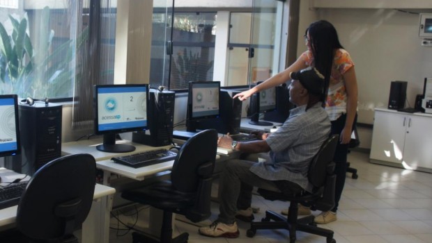 Posto do Acessa SP conta com internet de 2 Mb