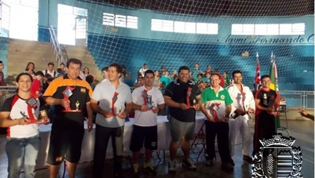 Vargem fica em 4º lugar na Copa Aguaí de Judô com 16 medalhas