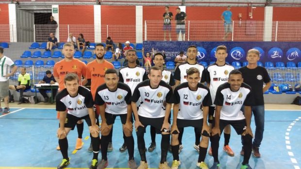 EQUIPE DE VARGEM VENCE RIO NEGRO NO FUTSAL