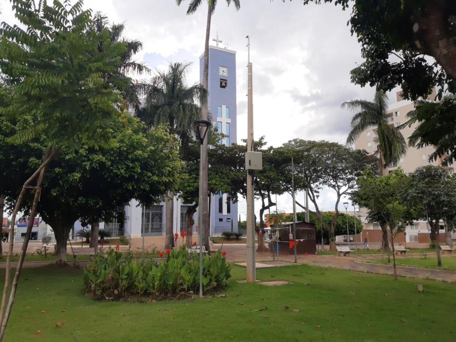 VARGENGRANDENSES JÁ PODEM USAR INTERNET GRATUITA NAS PRAÇAS DA MATRIZ E DO JARDIM FORTALEZA