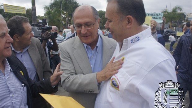 Celso Itaroti solicita recursos para o município junto ao governador Geraldo Alckmin