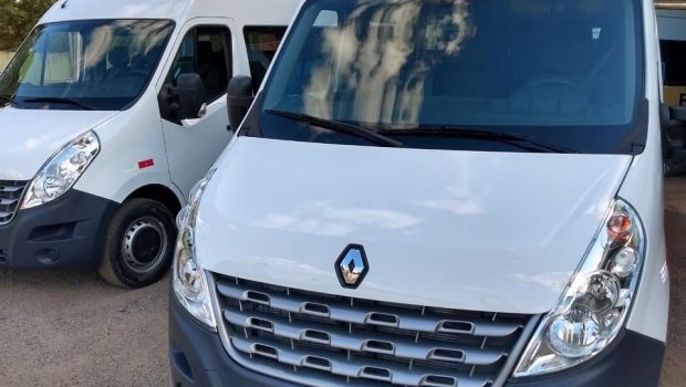PREFEITURA ADQUIRIU MAIS DUAS VANS EXECUTIVAS PARA SAÚDE