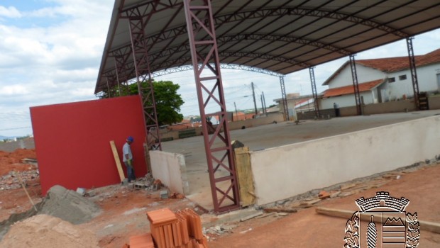 Clube XXI de Abril passa por ampla reforma