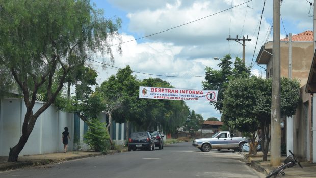 RUA ALEX SANDRO BASSAN PASSA A SER SENTIDO ÚNICO DE CIRCULAÇÃO
