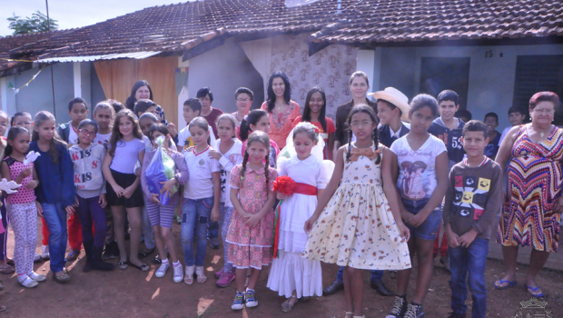Escolas Mário Beni e Darci T. Peres participaram do projeto “Construindo Valores, Cultivando a Paz”