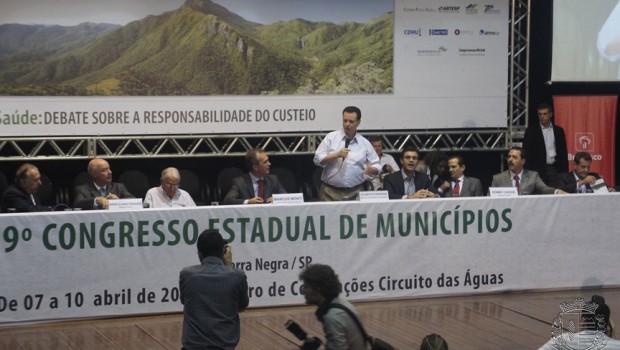 Celso Itaroti participa do 59º Congresso Estadual de Municípios
