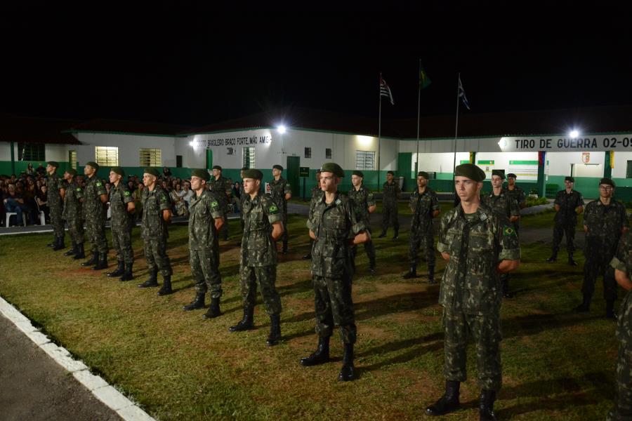 SÁBADO (19) FOI REALIZADA A FORMATURA DOS ATIRADORES DO TIRO DE GUERRA 02-092