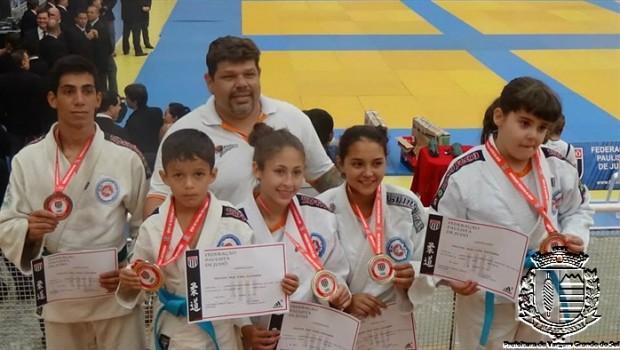 Vargem conquista seis medalhas na final do Campeonato Paulista de Judô