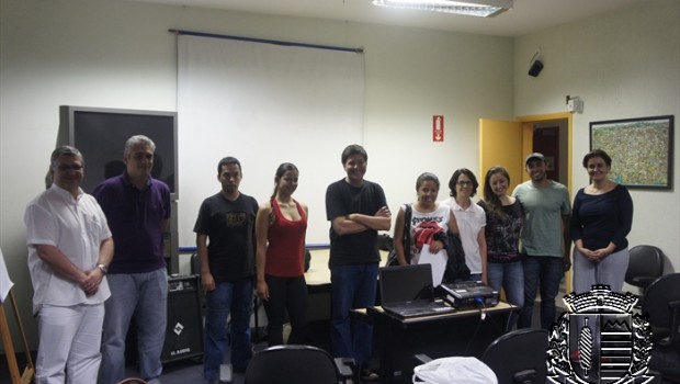 Oficina na Biblioteca Municipal ensinou técnicas de enquadramento