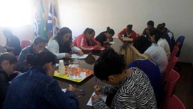 Supermercado Dia promoveu seletiva de emprego com candidatos junto ao PAT