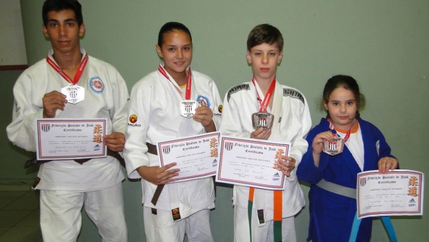 Projeto Futuro Olímpico conquista medalhas na final do Campeonato Paulista de Judô