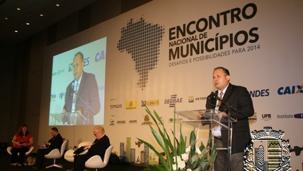Educação de Vargem Grande do Sul foi destaque em Brasília