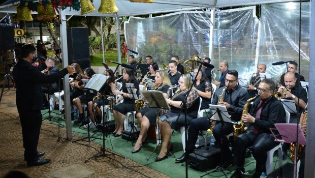 ORQUESTRA CONEXÃO MINISTÉRIO DO IPIRANGA ENCERRA ‘’NATAL NA PRAÇA’’