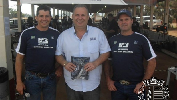 Prefeito prestigia a 1ª etapa do Campeonato de Ferrageamento da A.F.B
