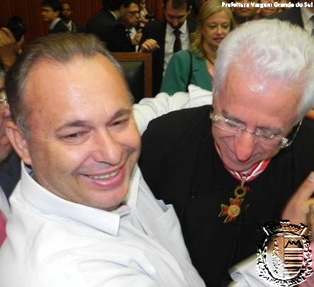 Posse de Sidney Beraldo