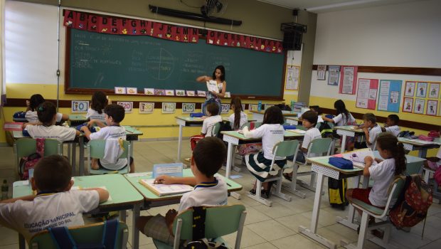 ESCOLAS E CRECHES MUNICIPAIS RETORNAM INTEGRAMENTE NA PRÓXIMA QUARTA-FEIRA (3)