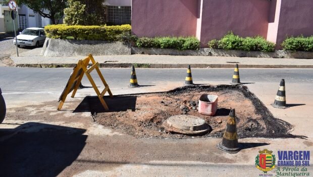 Operação tapa buraco continua nas ruas de maior tráfego