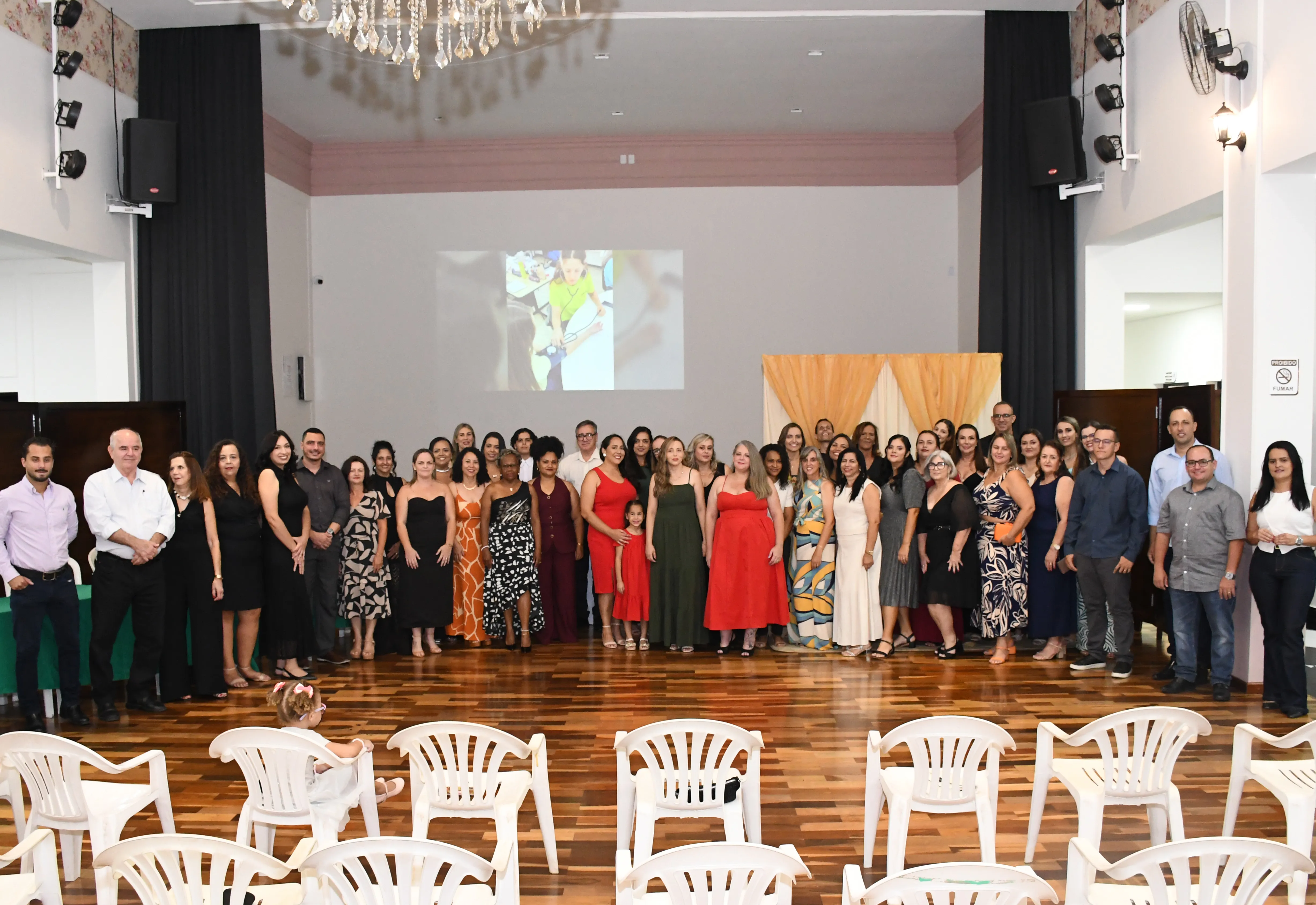 AGENTES DE SAÚDE RECEBERAM CERTIFICADO DE CAPACITAÇÃO