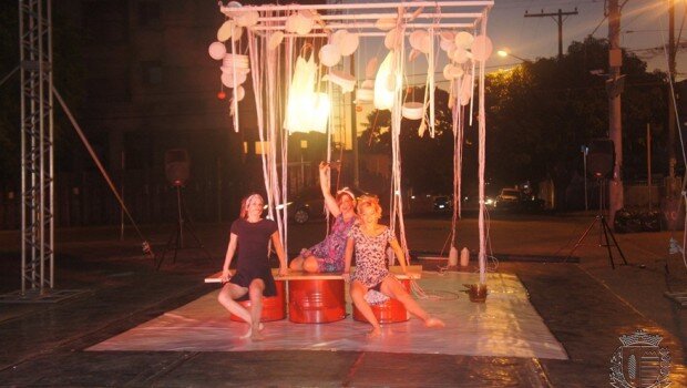 Praça da Matriz foi palco de espetáculo de dança