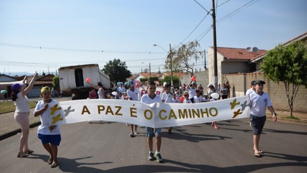 ESCOLAS MUNICIPAIS ENCERRAM NO MÊS DE SETEMBRO O PROJETO PAZ 2019