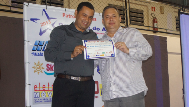 Celso Itaroti é homenageado com o destaque de melhor prefeito da região