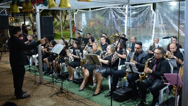 ORQUESTRA CONEXÃO MINISTÉRIO DO IPIRANGA ENCERRA ‘’NATAL NA PRAÇA’’