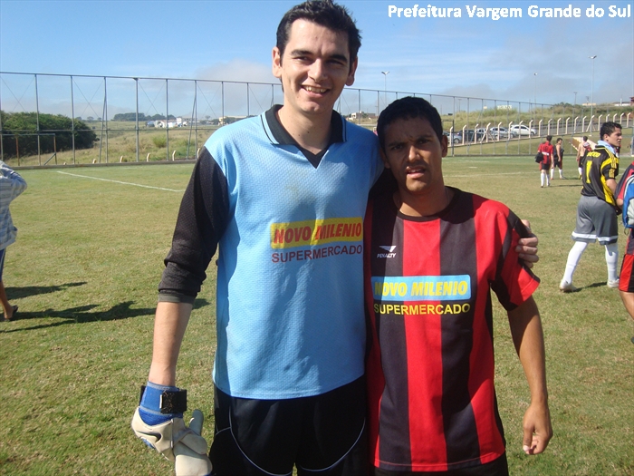 Alexandre Lotti (Goleiro) e Andre ajudaram a equipe do Garra/Novomilênio na classificação para Final da Série Prata.